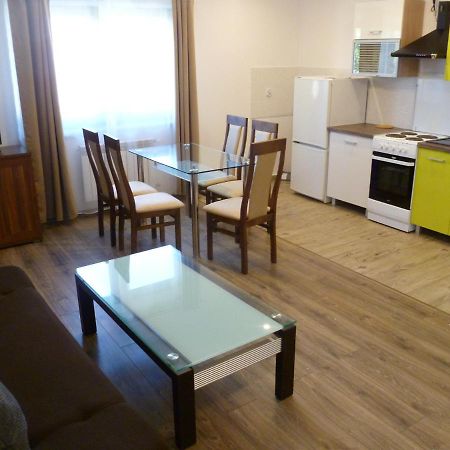 Klimatyczny Domek - Apartamenty & Noclegi Slawecin Εξωτερικό φωτογραφία