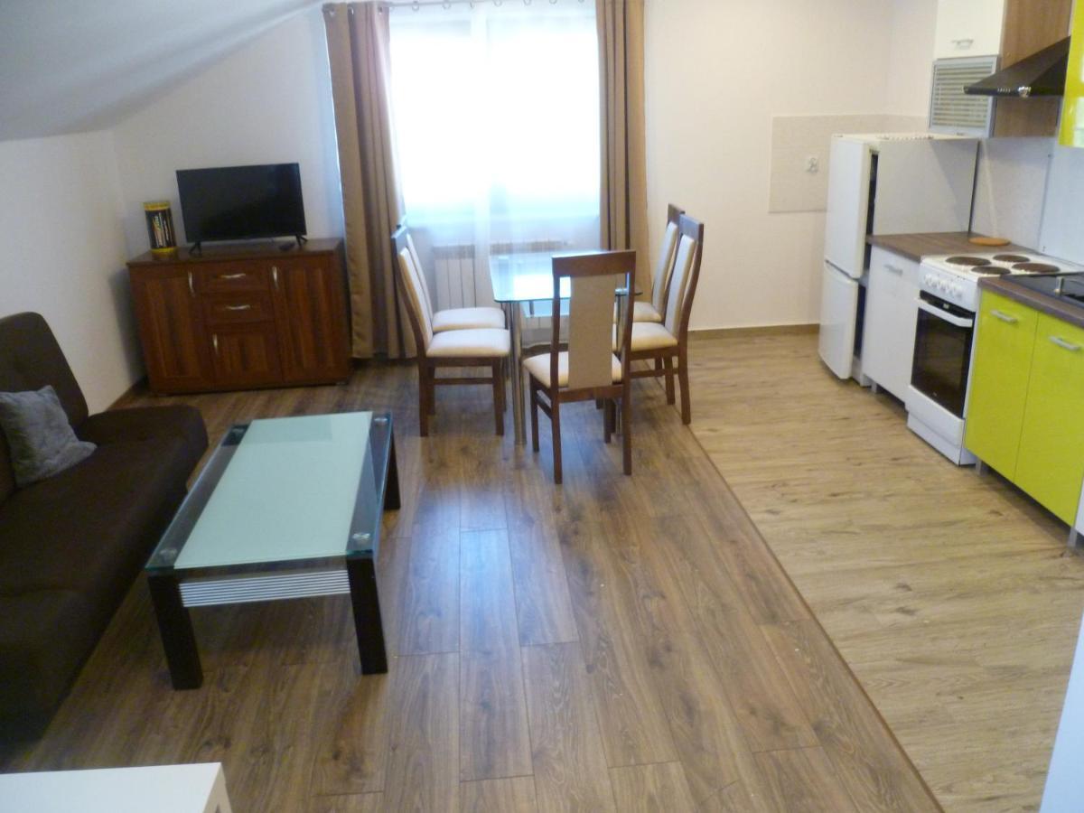 Klimatyczny Domek - Apartamenty & Noclegi Slawecin Εξωτερικό φωτογραφία