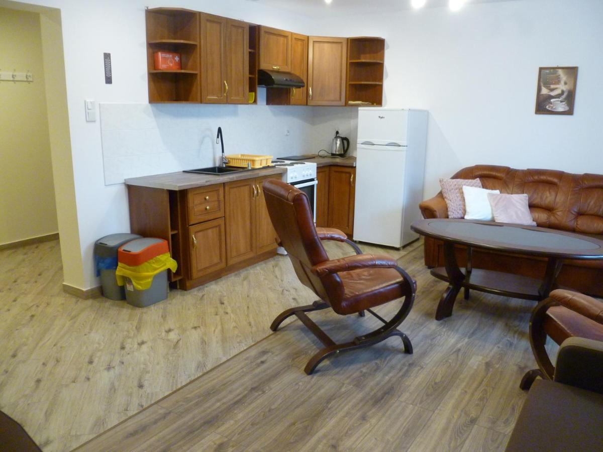 Klimatyczny Domek - Apartamenty & Noclegi Slawecin Εξωτερικό φωτογραφία