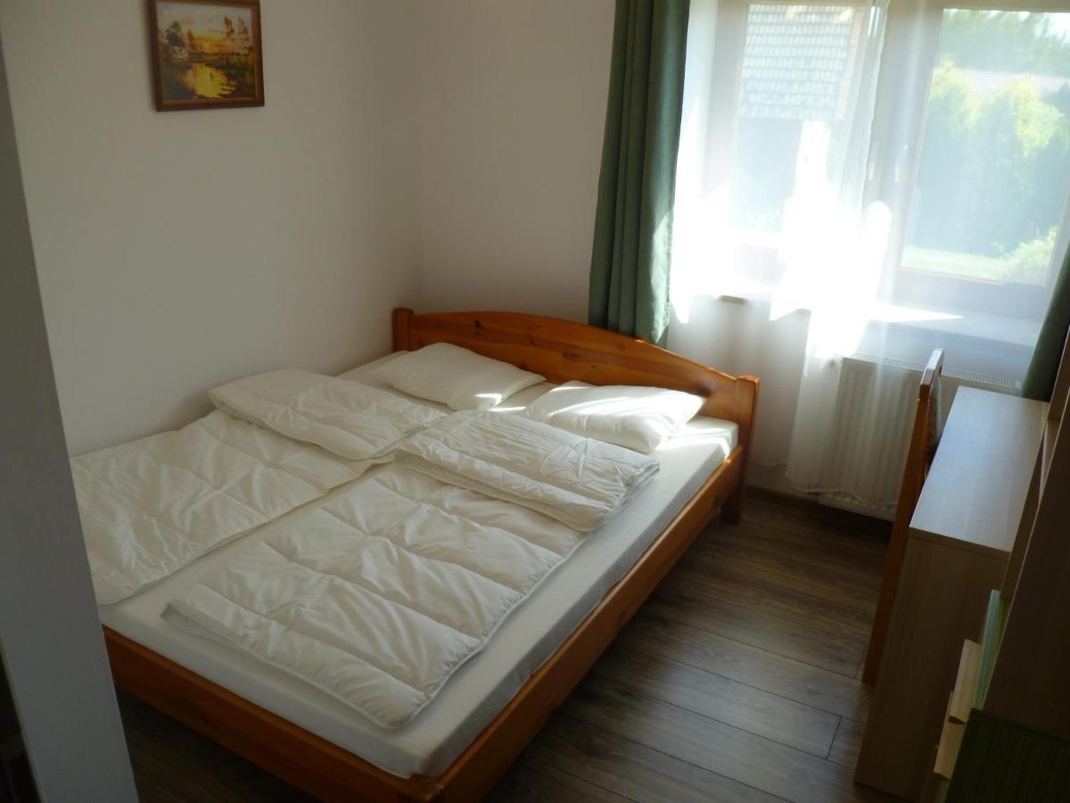 Klimatyczny Domek - Apartamenty & Noclegi Slawecin Εξωτερικό φωτογραφία